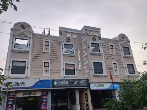 The Republic Hotel