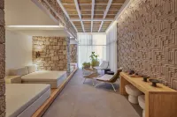 W Costa Navarino - spa