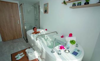 Cristal Hotel & Spa