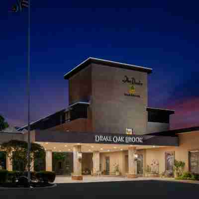 The Drake Oak Brook, Autograph Collection Hotel Exterior