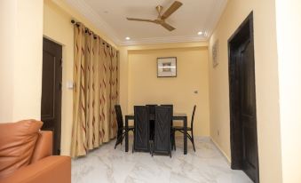 Spacious & Outstanding 3-Bed Furnished Apartment