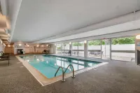 Best Western Plus Executive Court Inn  Conference Center