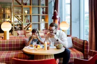 Hyatt Place Zurich Airport the Circle - breakfast