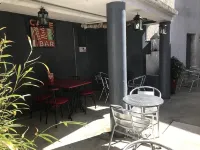 Hôtel du Grand Chêne Hotels in Asnieres-la-Giraud