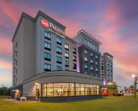 Best Western Premier Northwood Hotel Hotels in Cochrane District