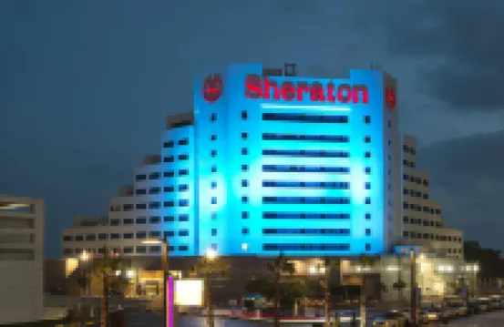 Sheraton Jumeirah Beach Resort Hotels near JBR Beach