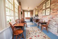 Cedars of Williamsburg Bed & Breakfast - Bữa sáng