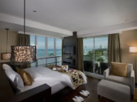 A-ONE Pattaya Beach Resort Hotels near Beach Rd