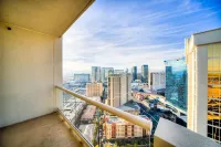 Jet Luxury at the Signature Condo Hotel - Mountain view
