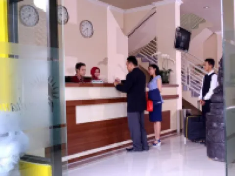 Ilhami Hotel Blitar Hotéis em Blitar Regency
