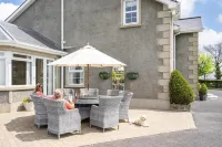 Drum Manor Hotels in Lisburn