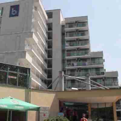 波爾亞那飯店 Hotel Exterior