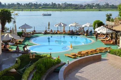 Lotus Luxor Hotel