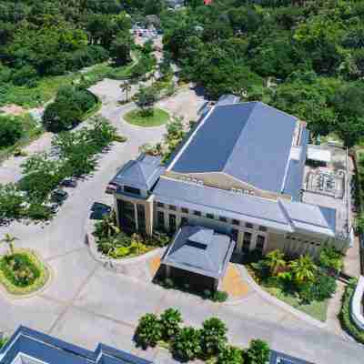 Henann Resort Alona Beach Hotel Exterior