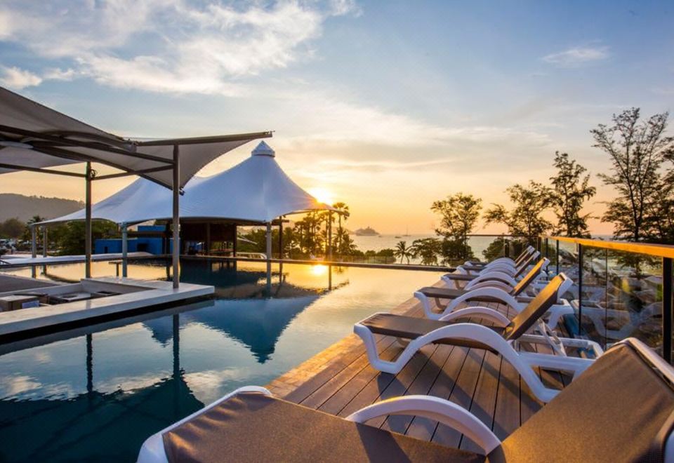 비욘드 빠똥 SHA 플러스+