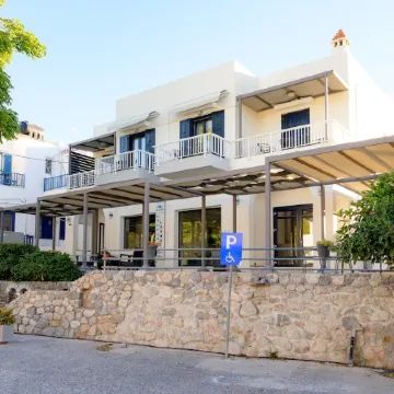 Ilioxenia Chios Studios & Apartments