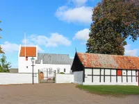 "Eeske" - 800m from the Sea