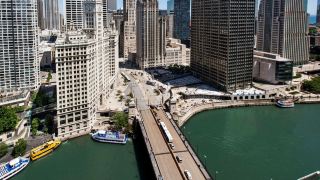 londonhouse-chicago-curio-collection-by-hilton