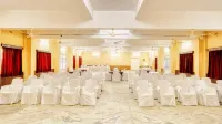 Hotel Empire Hotels in Гандхідхам