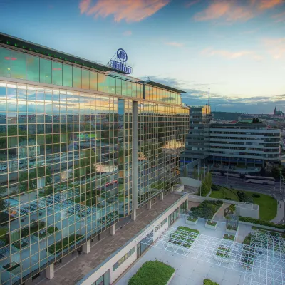 Hilton Prague Hotel Các khách sạn gần Lâu đài Prague