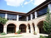 Hotel De KOKA Hotels near Yukarı Nerez Camii (Џамија Горно Нерези)