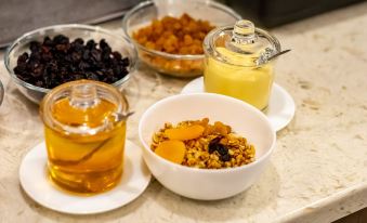 Staryij Dvorik Na Orlovskoj Hotel