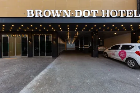 Brown Dot Hotel Cheonan