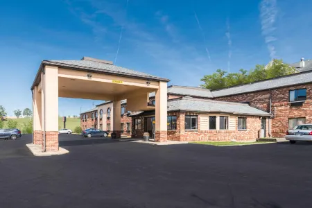 Econo Lodge Cleveland Southeast - Kent