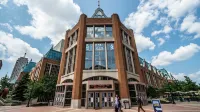 Brewhouse Inn and Suites Hotels in Milwaukee
