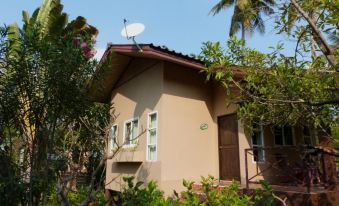 Bannsuanrachawadee Resort