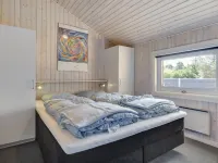 "Euphemia" - 900m from the Sea