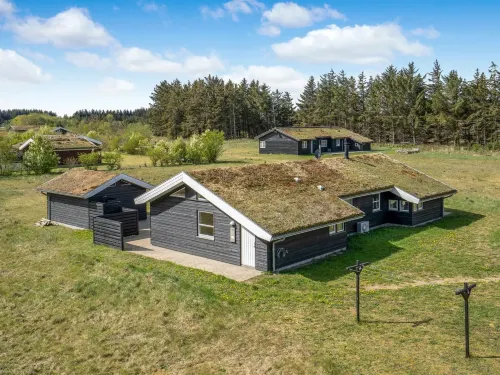 "Frerich" - 1.5km from the Sea