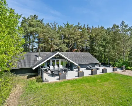 "Hjalmara" - 900m from the Sea Hotels in Thisted Municipality