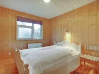 "Tille" - 700m to the Fjord Hotels in Roslev