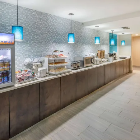 La Quinta Inn & Suites by Wyndham Jonesboro