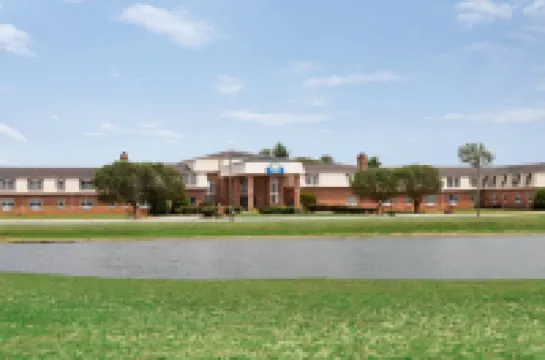 デイズ イン アンド スイーツ、ウィンダム サイクストン