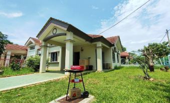 Corner 3Br Landed House at Sepang