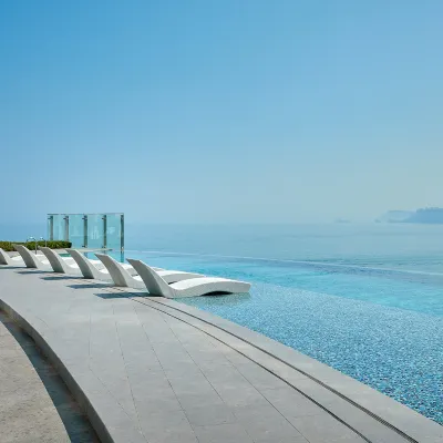 سيجنيل بوسان Hotels near كنيسة ميلاك الكاثوليكية