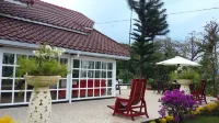 Omah Londo Luxury Resort