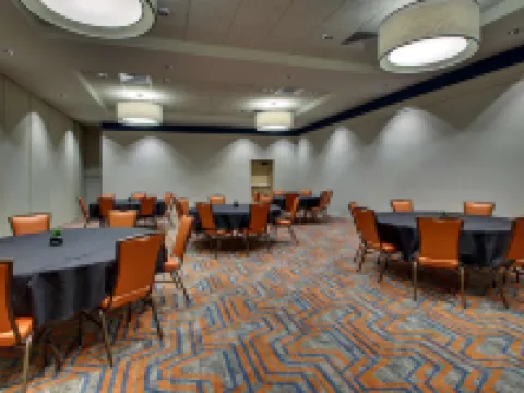 Drury Inn & Suites Iowa City Coralville Hotels in West Lucas