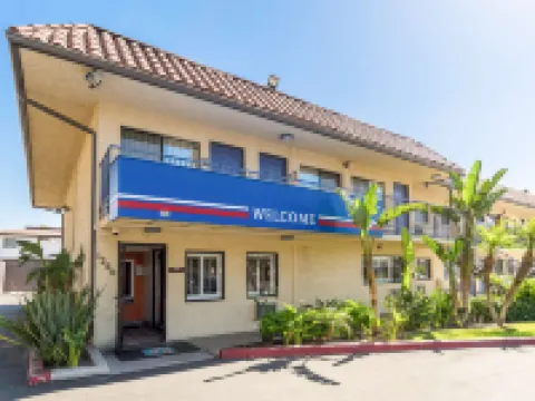 Motel 6 Riverside, CA - UCR East Hotels in Riverside