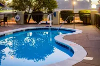 Quality Inn Clarksville - Exit 11 Hotels in Clarksville