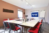 Kyriad Toulon - Hyeres - la Garde Hotels in La Valette-du-Var