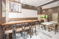 La Quinta Inn & Suites by Wyndham Baltimore Downtown - 2-Sterne