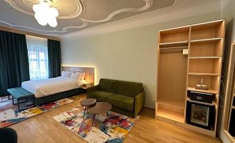 Hotel Casa Luxemburg- Newly Renovated