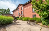 Extended Stay America Select Suites - Columbia - Gateway Drive Hotels in Columbia