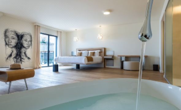 3. 호텔 에 스파 ..