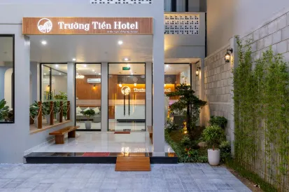 Truong Tien Hotel