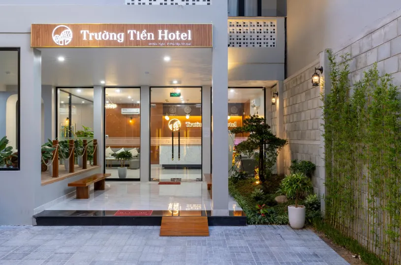 Truong Tien Hotel