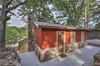 Lakefront Eucha Escape w/ Views & Boat Slip!